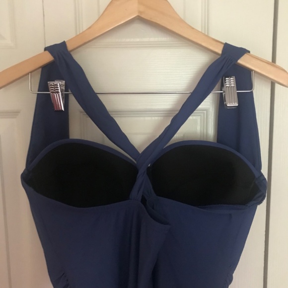 Lands’ End solid blue One Piece Swimsuit padded underwire pinup 18W plus size - Picture 3 of 3